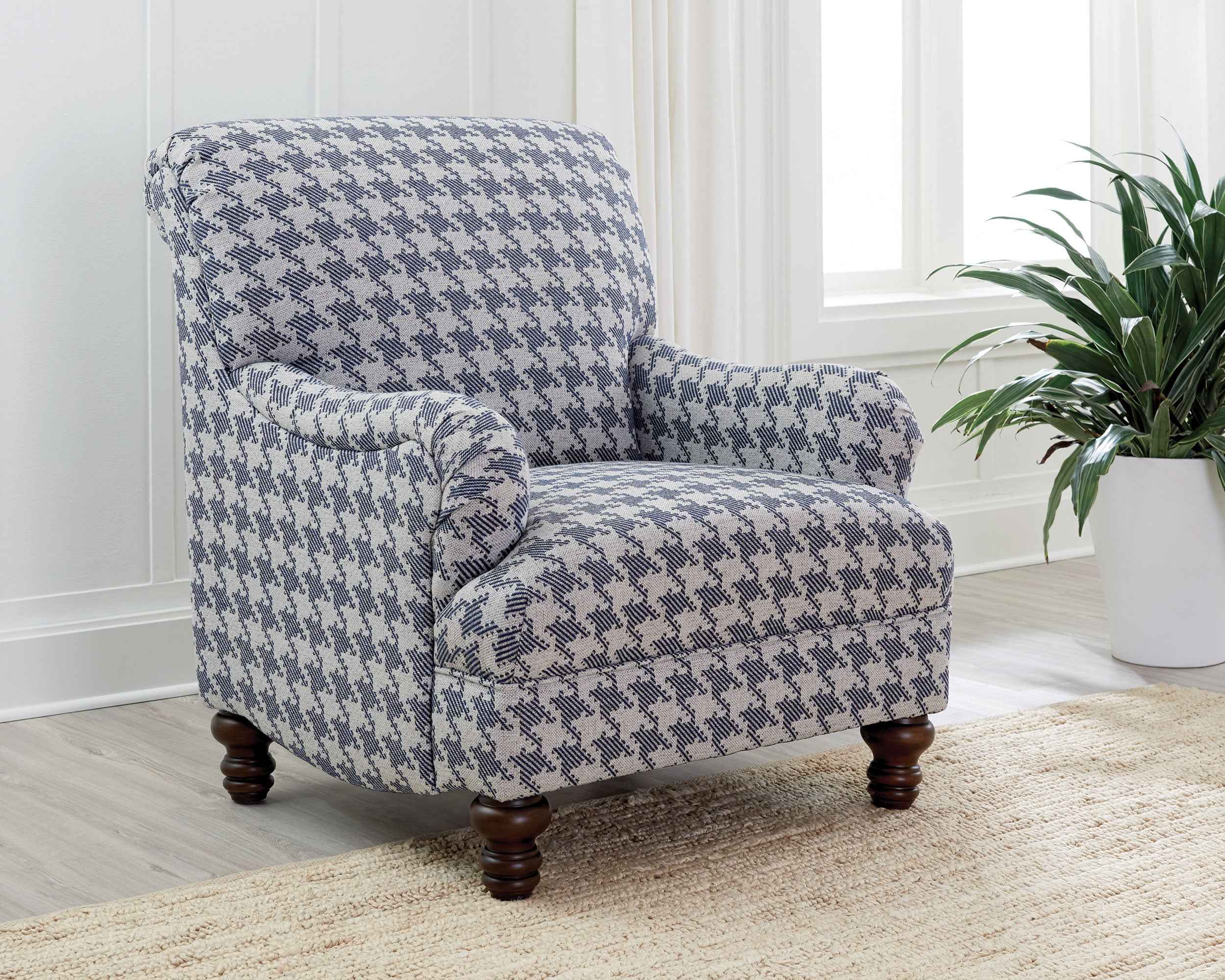 Glenn Accent Chair