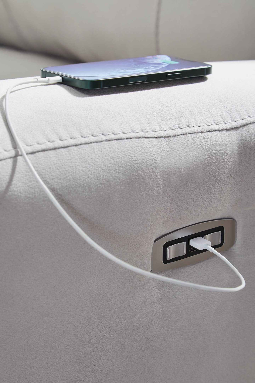 Social Pointe Power Recliner