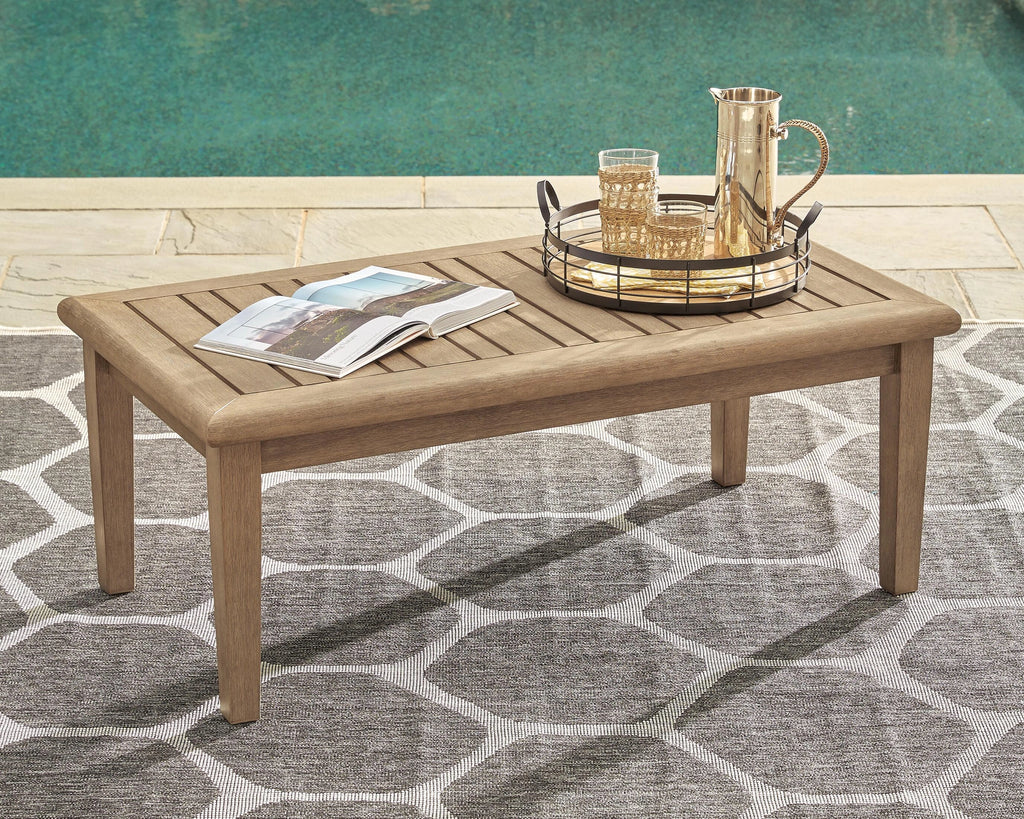 Gerianne Coffee Table