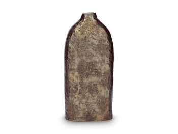 Wallmond Vase