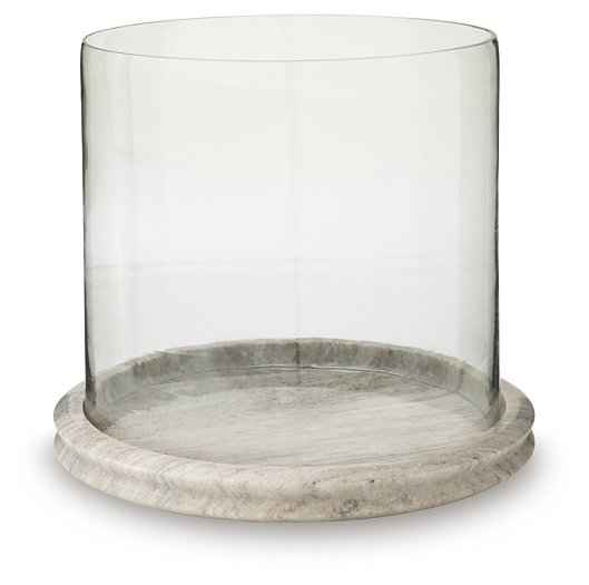 Saskia Candle Holder