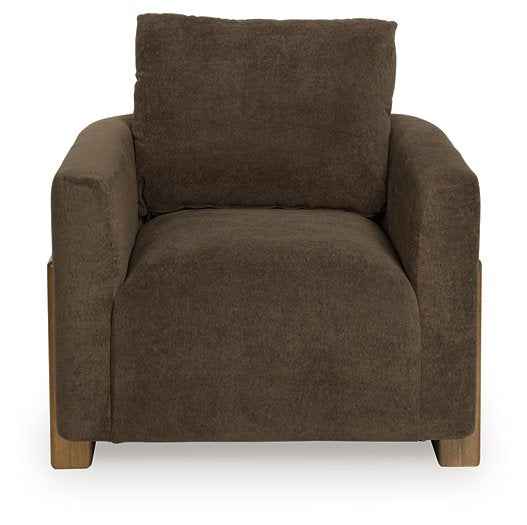 Dairlett Accent Chair