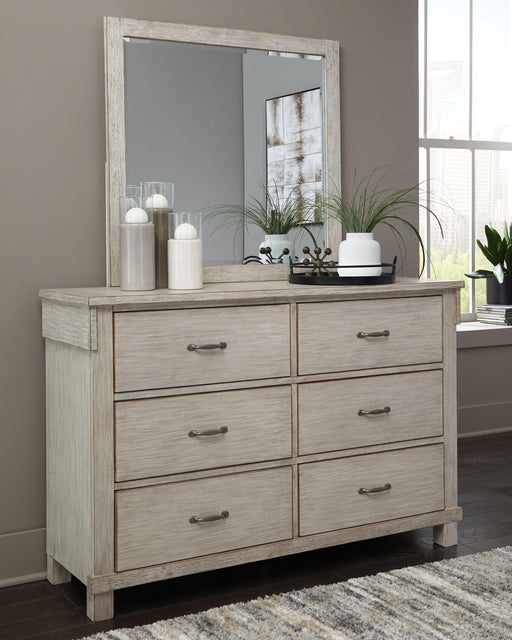 Hollentown - Dresser VIP Ashley Furniture