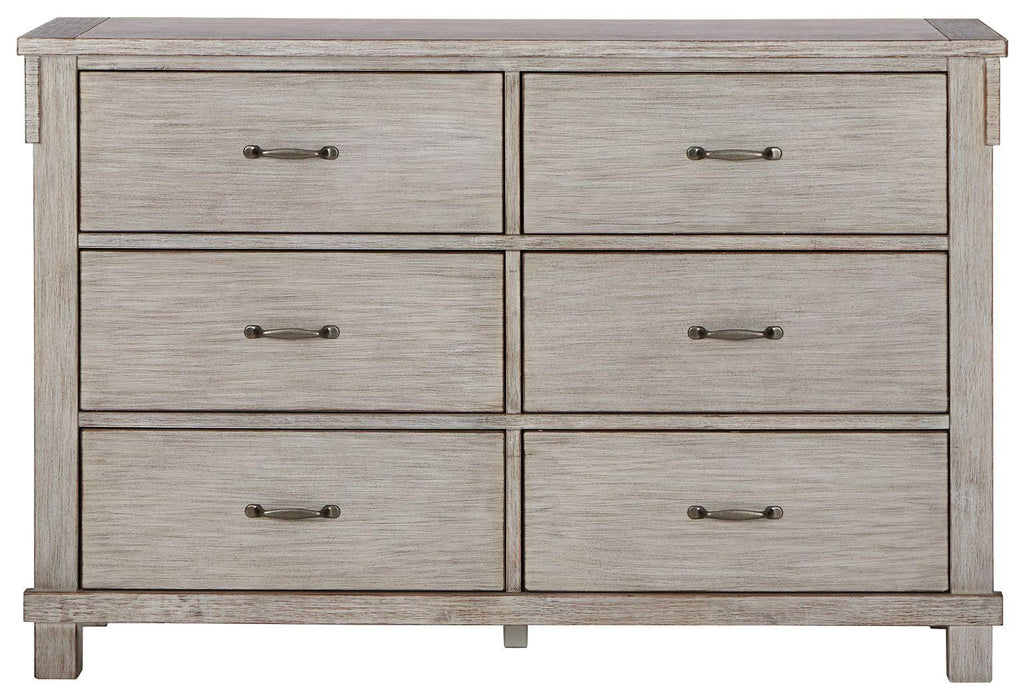 Hollentown - Dresser VIP Ashley Furniture