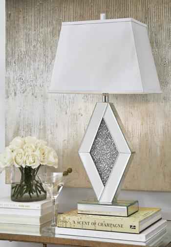 Prunella Lamp Set