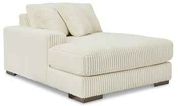 Lindyn Sectional with Chaise
