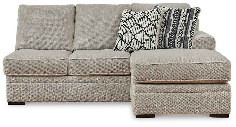 Calnita Sectional with Chaise