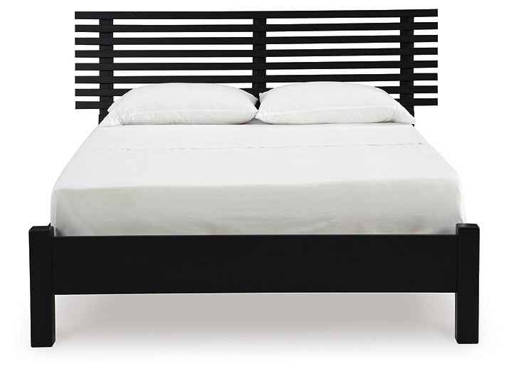 Danziar Slat Bed