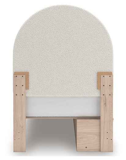 Arloster Upholstered Bed