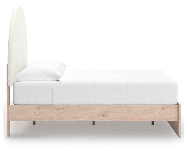 Arloster Upholstered Bed