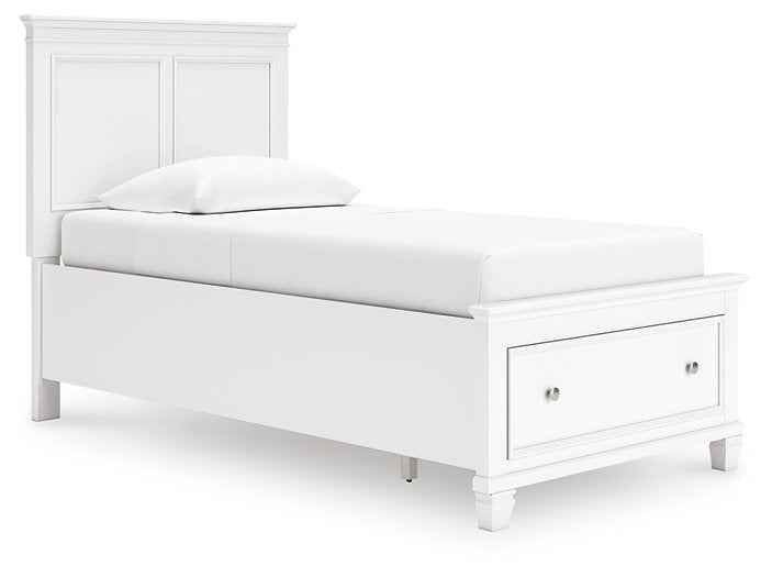Fortman Panel Storage Bed