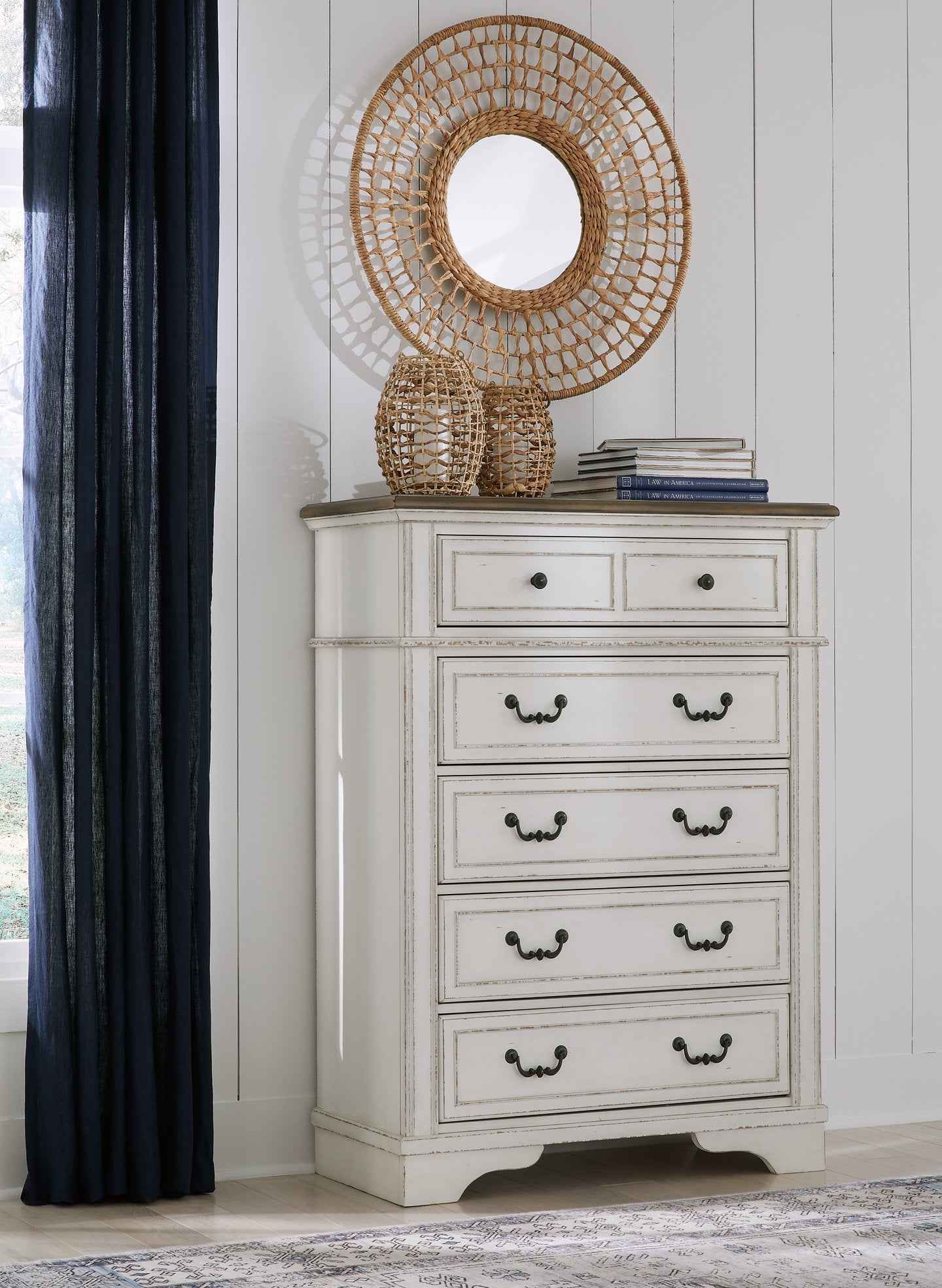 Blendon Chest of Drawers