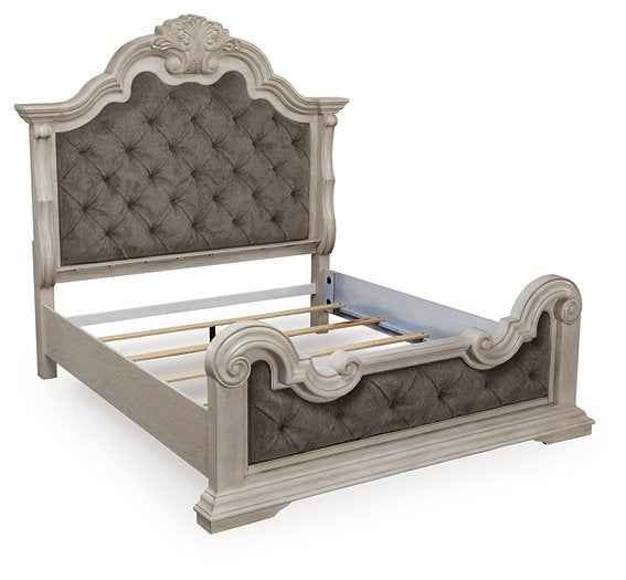 Bruchandi Bedroom Set