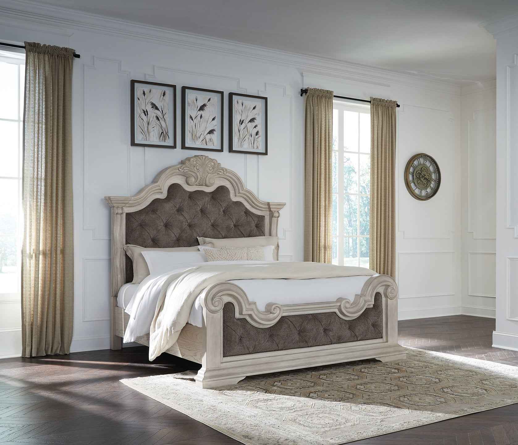 Bruchandi Bedroom Set