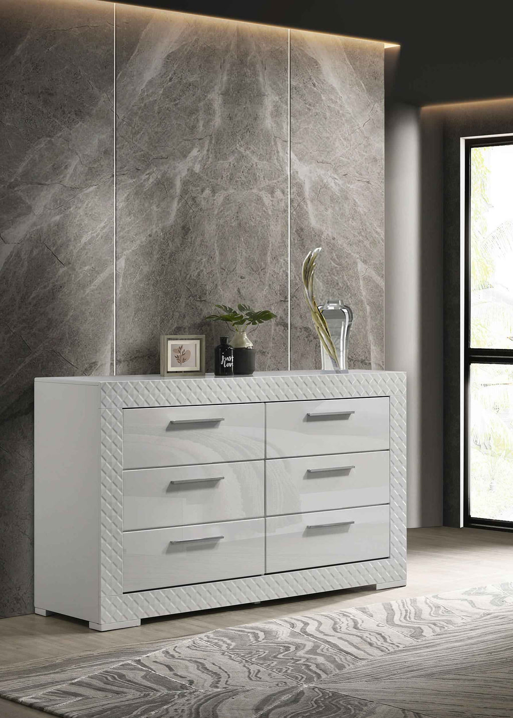 Ives Dresser