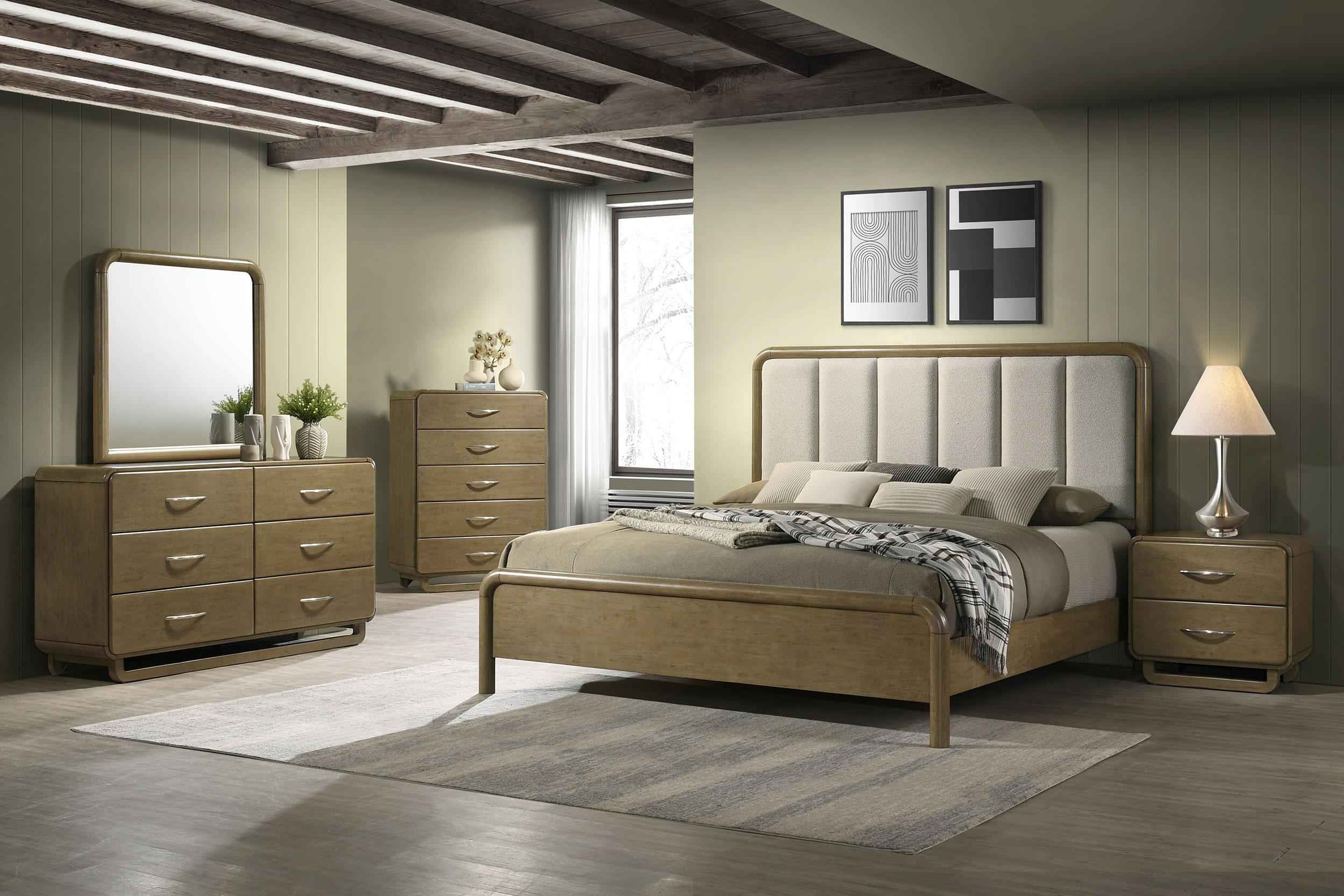 Amsbury Bedroom Set