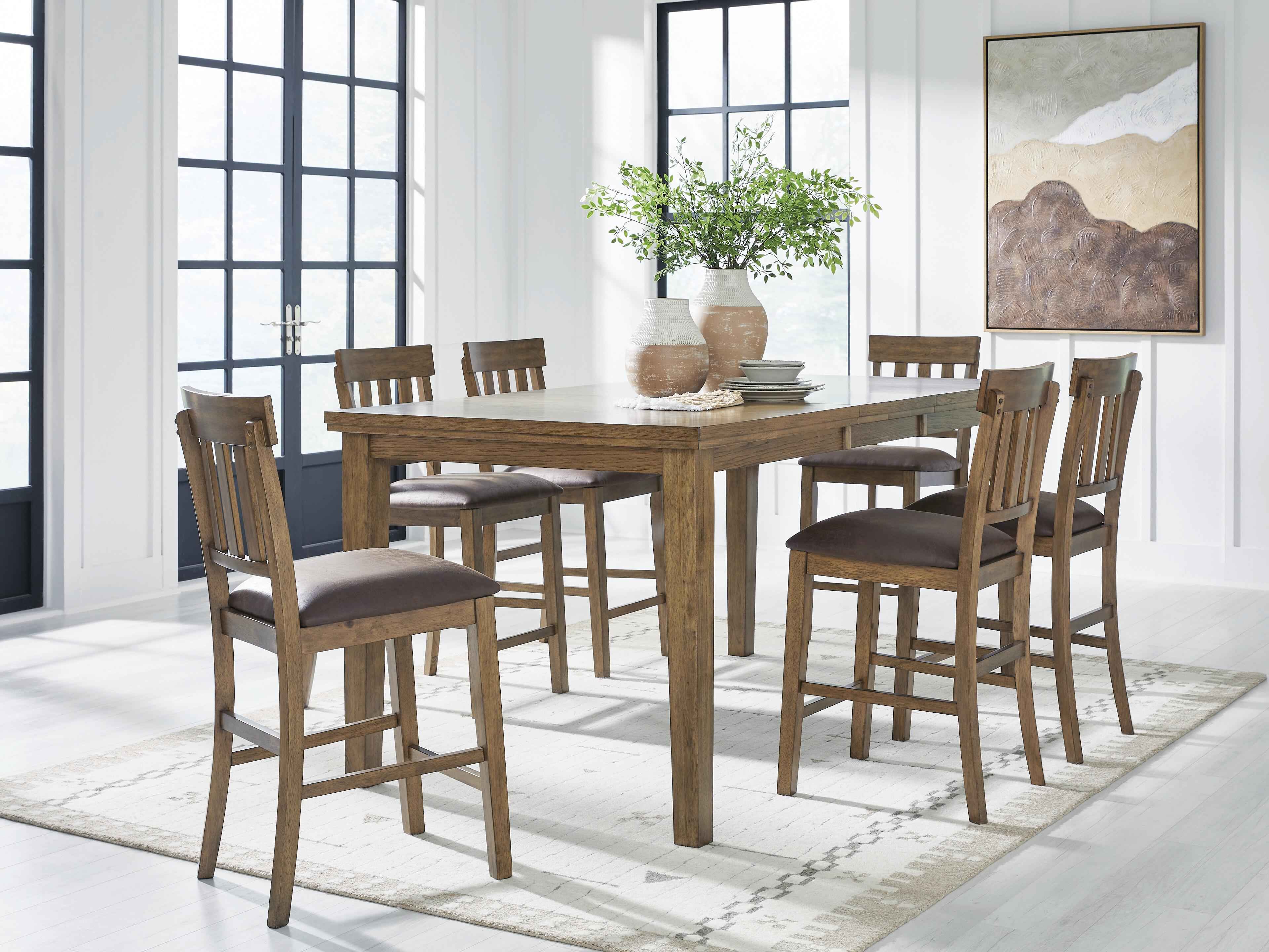 Urbinforte Dinning Room Set