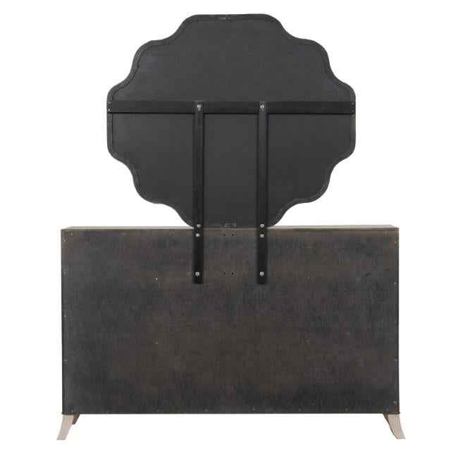 Candra Dresser
