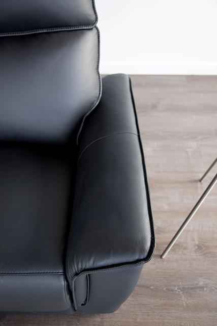 Bienne Sofa Manual Recliner White & Black