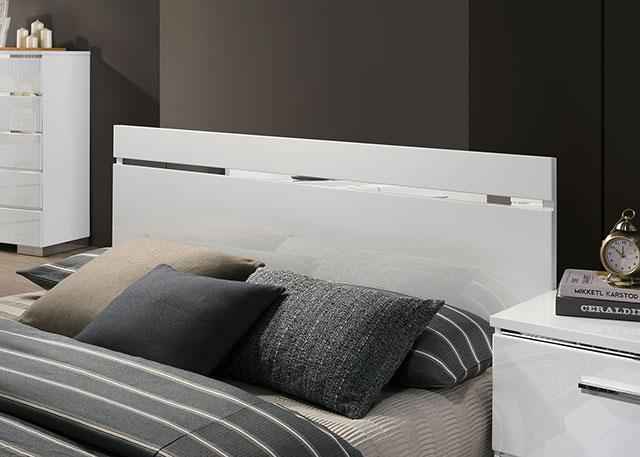 Erlach 4 & 5 Piece Queen Bedroom Set
