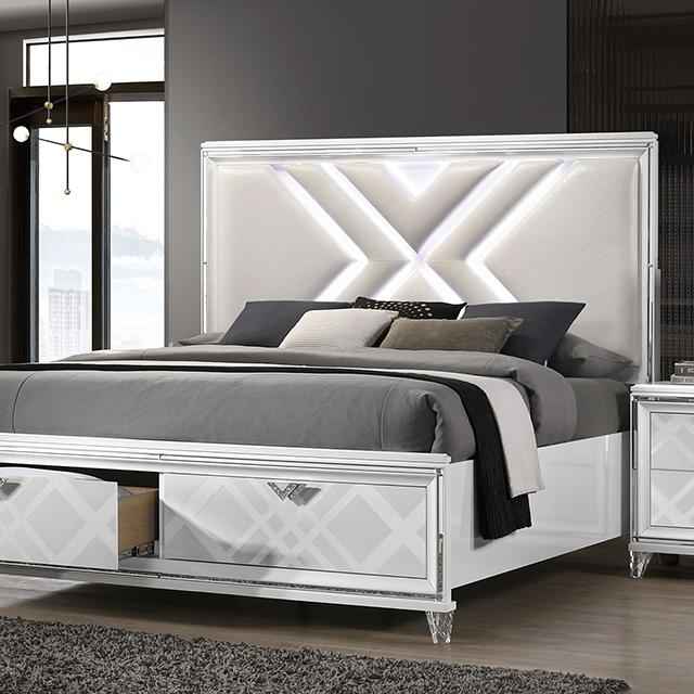 Emmeline Bed Silver & White