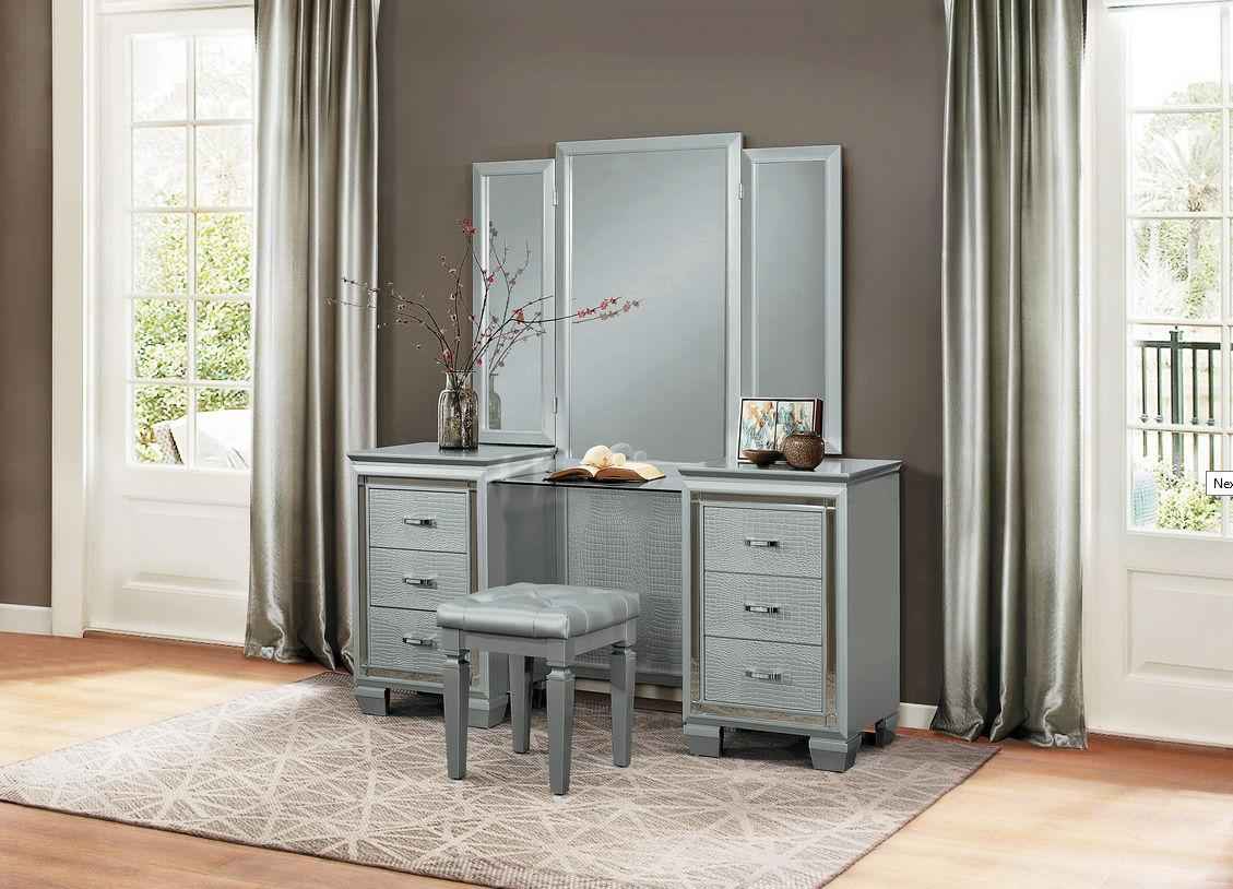 Allura Vanity Stool in Silver 1916-14