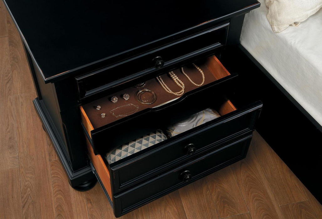 Laurelin 3 Drawer Nightstand in Black 1714BK-4 - VIP FURNITURE (NJ)
