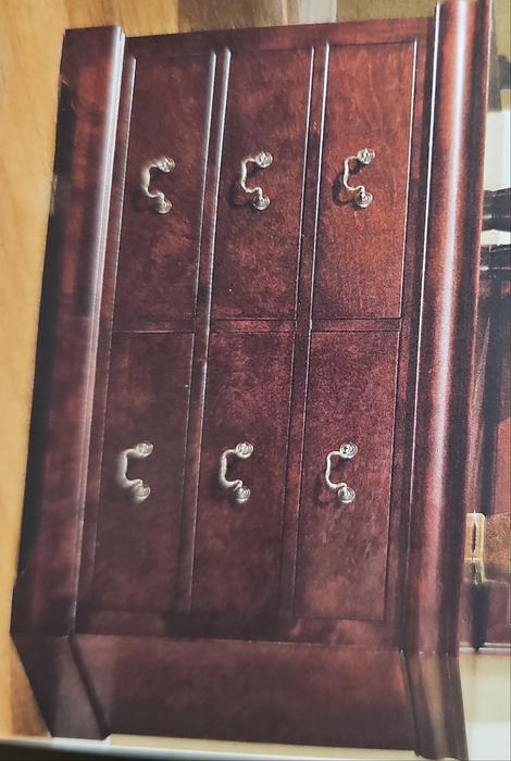 DRESSER (CHERRY) VIP MAILINE