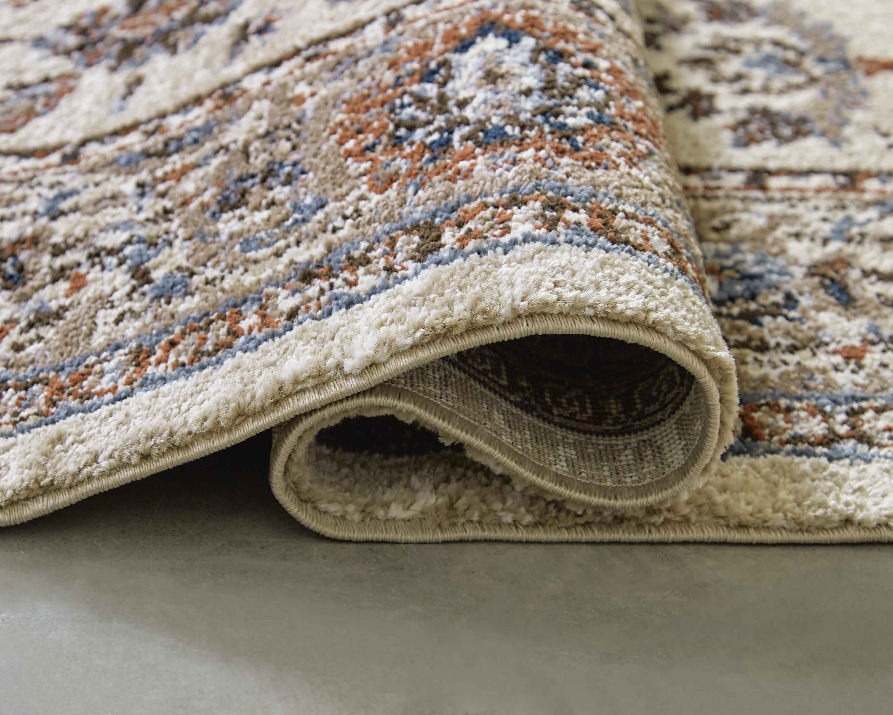 Beritham Rug Large