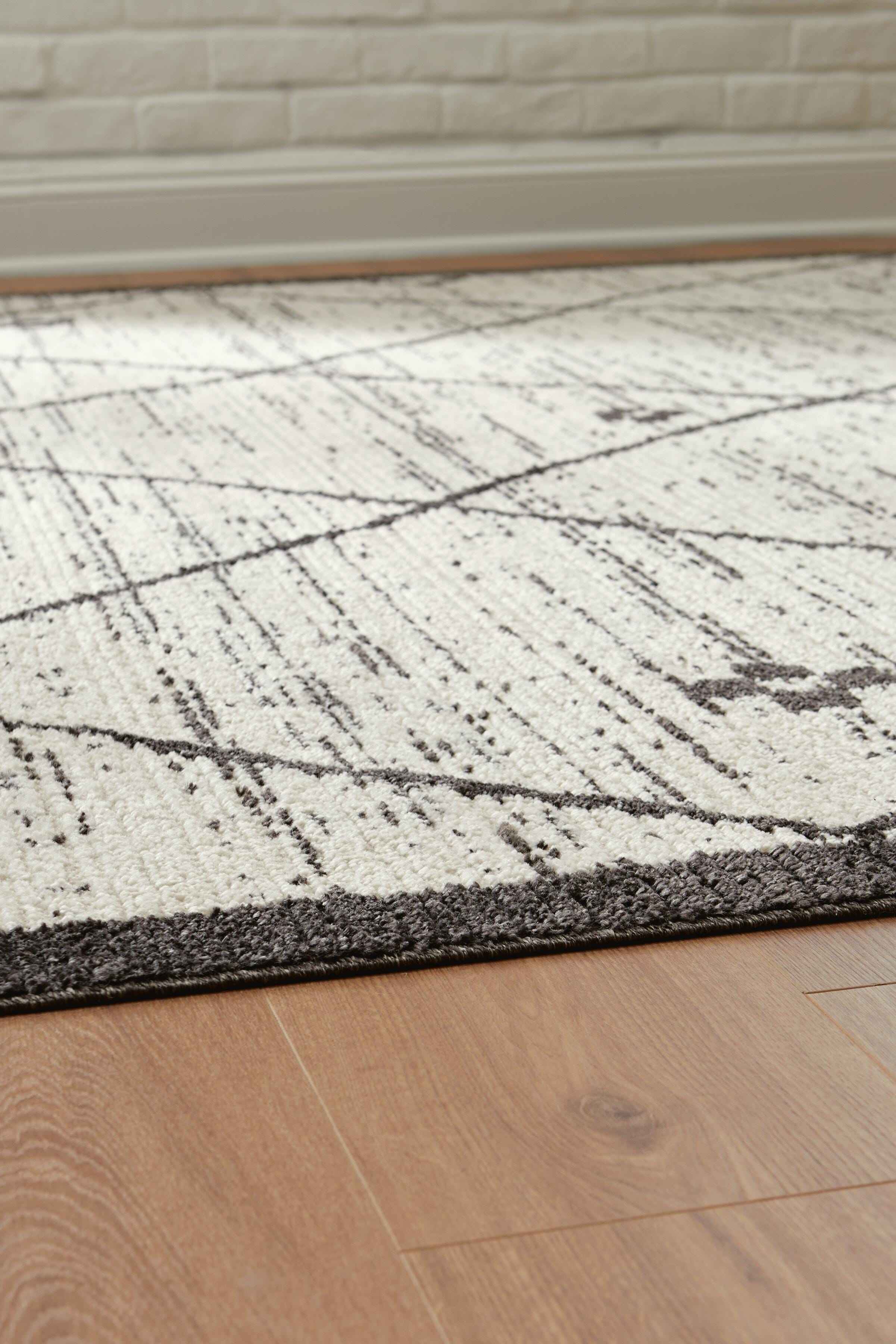 Fenriston Rug Large