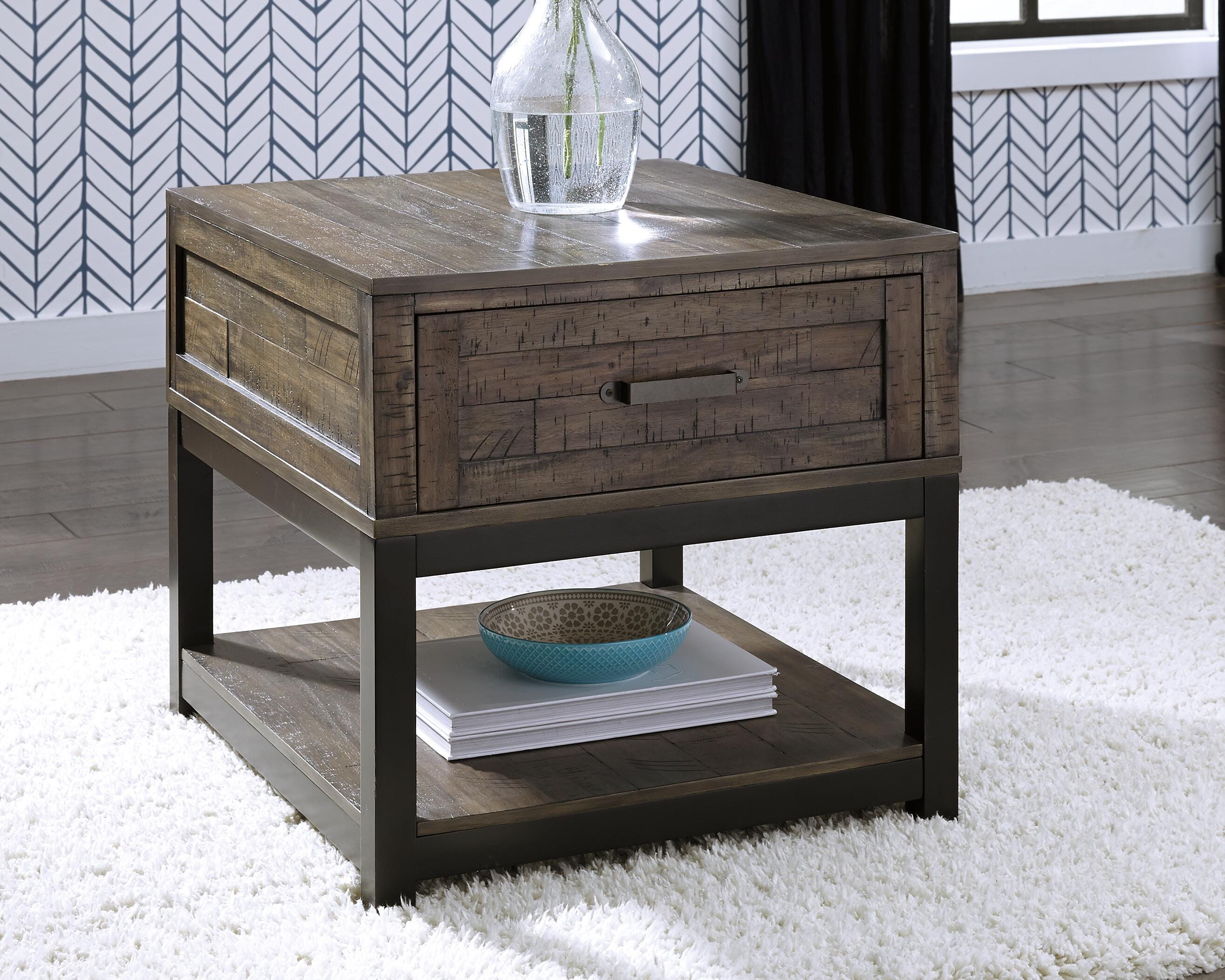 Johurst Occasional Table Set