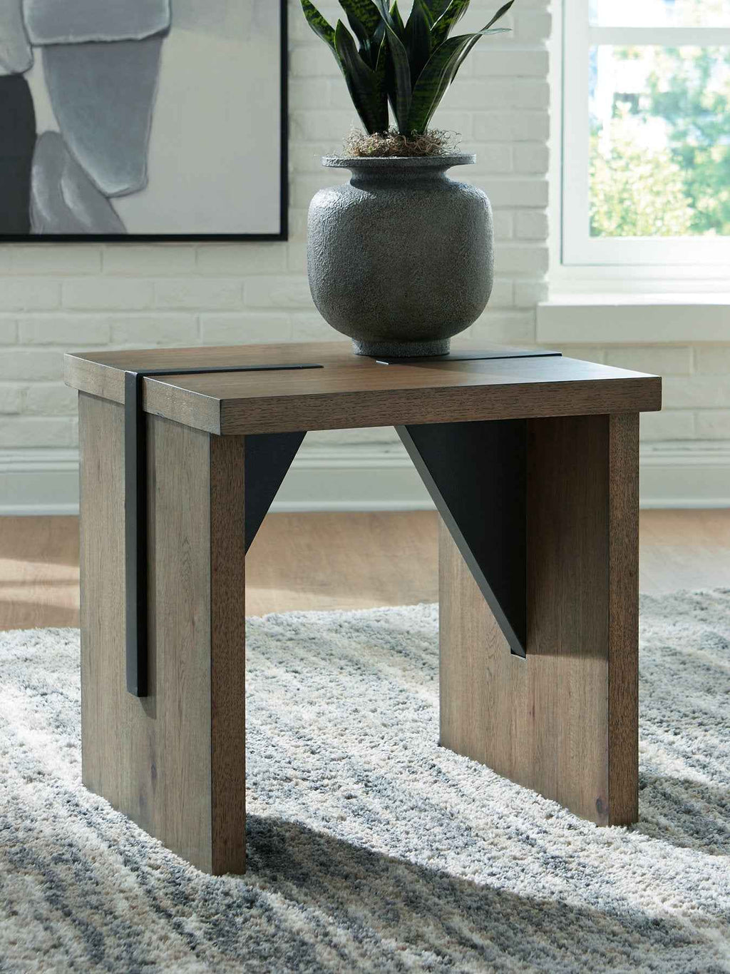 Kandinew End Table