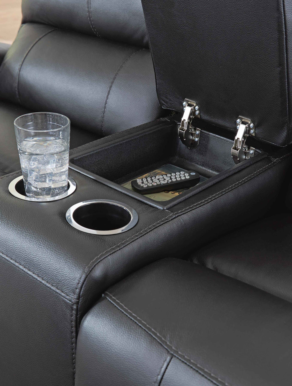 Glossmore Reclining Package