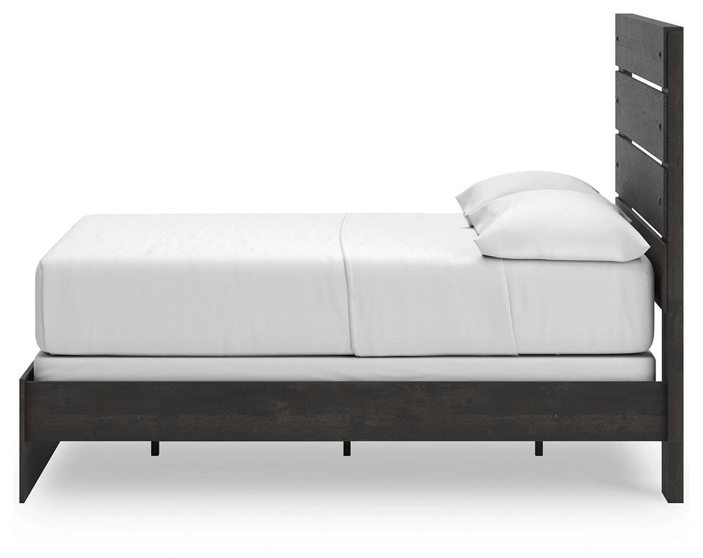 Hollivern Bedroom Set
