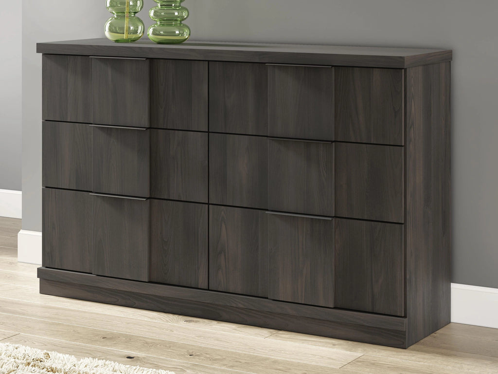 Shaehartin Bedroom Set