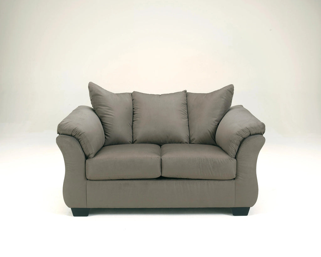 Darcy Living Room Set