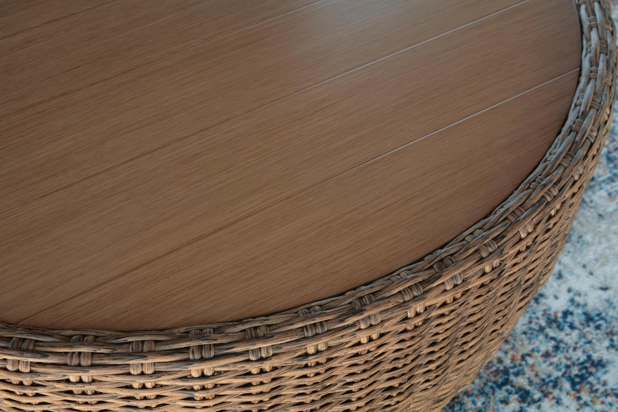 Double Point Outdoor Coffee Table