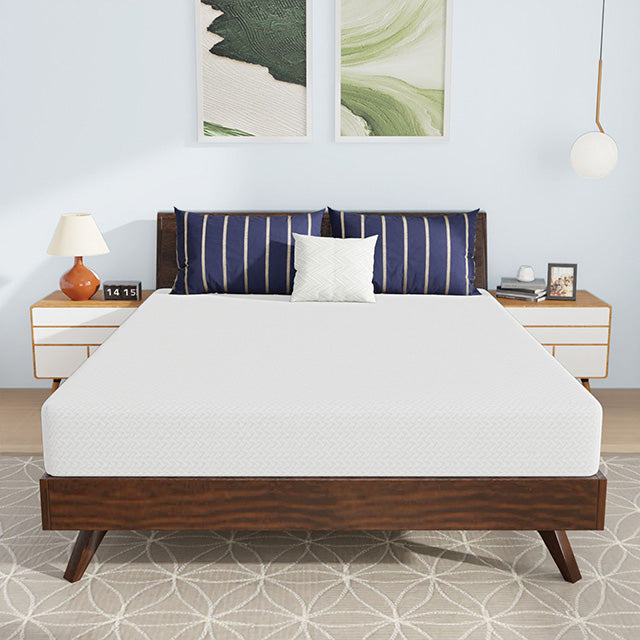 Nasturtium 8" Queen Bamboo Charcoal Infused Memory Foam