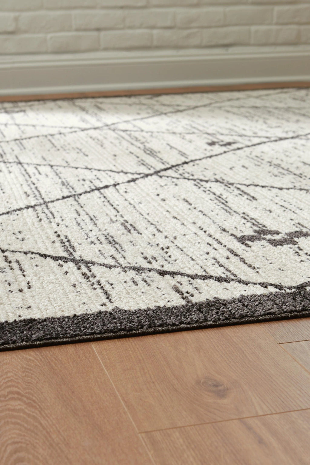Fenriston Rug Large