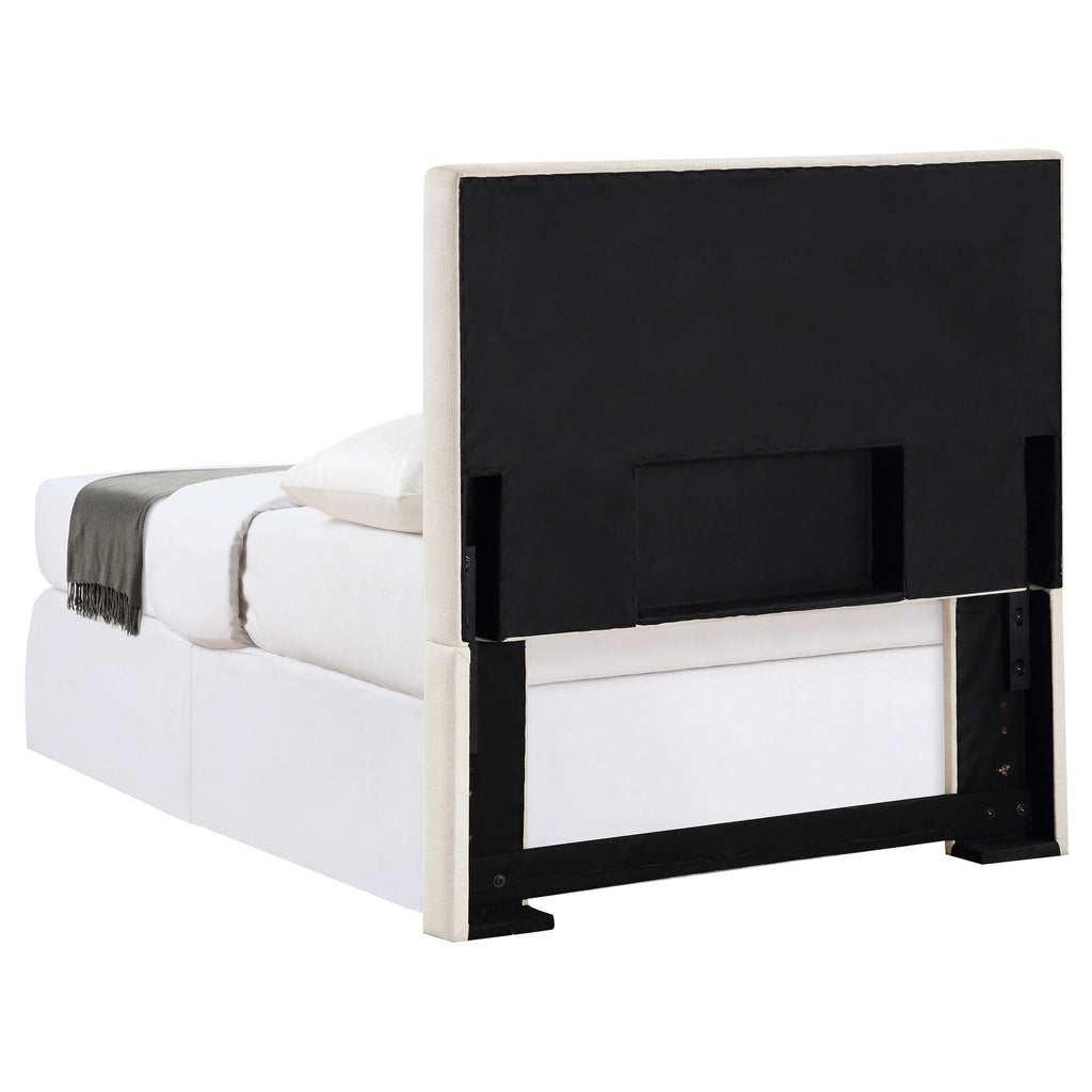 Pirro Headboard