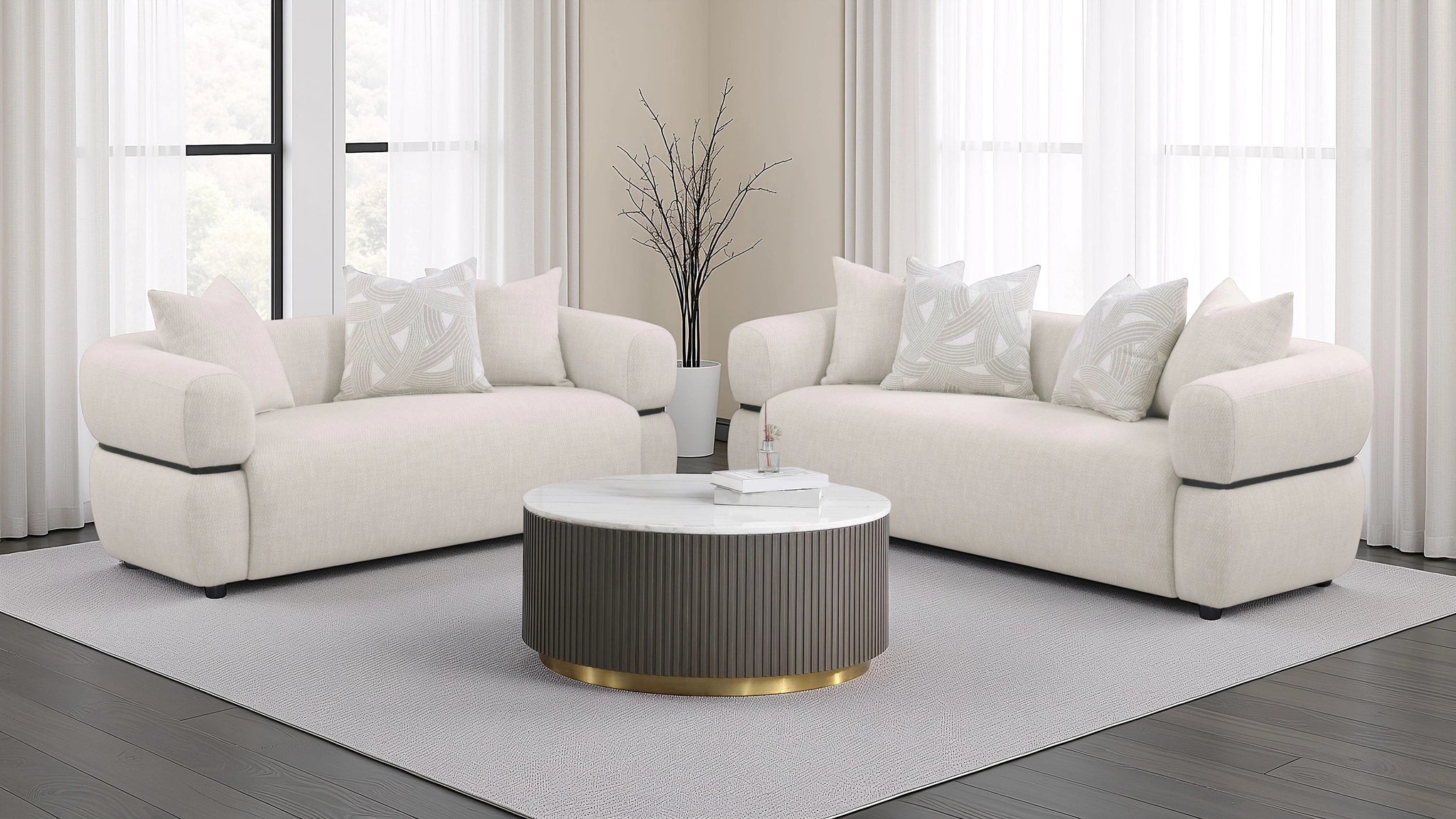 Jeanette Sofa