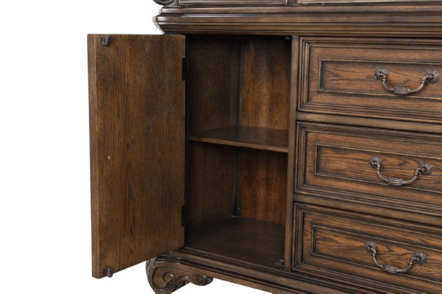 Leovanni Hutch And Buffet