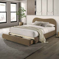 Grimsby E.King Bed