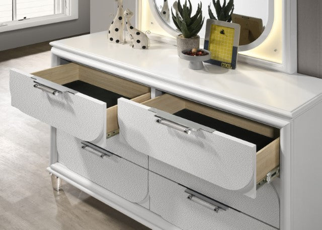 Lareina Bedroom Set