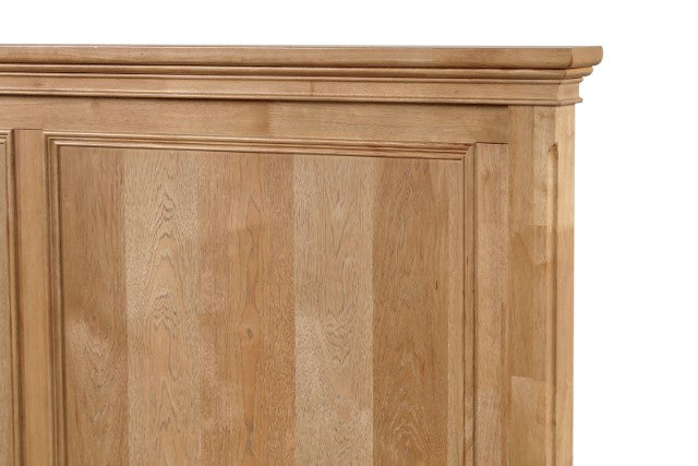 McHenry Queen Bed