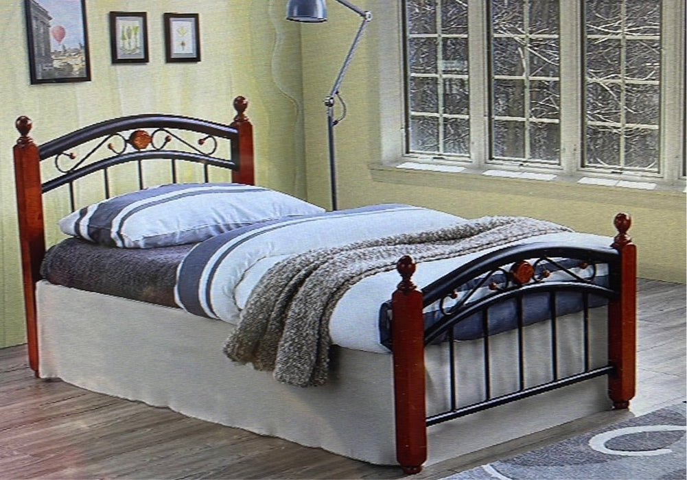 QUEEN BED VIP WOOD PECKER