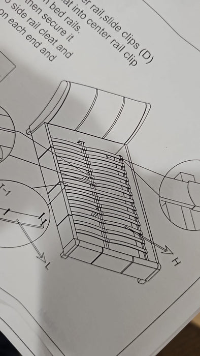 QUEEN BED (VINIL ESPRESO VIP PJ