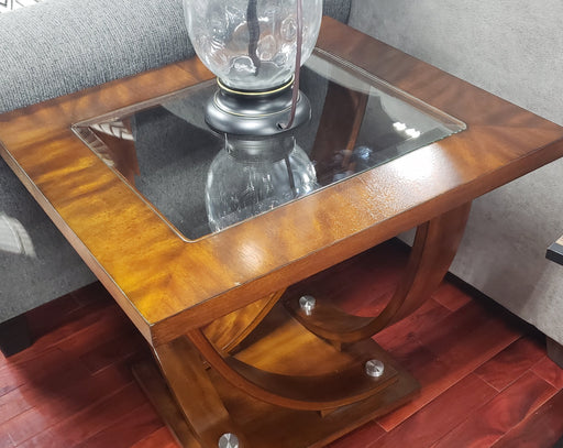 GLASS end table