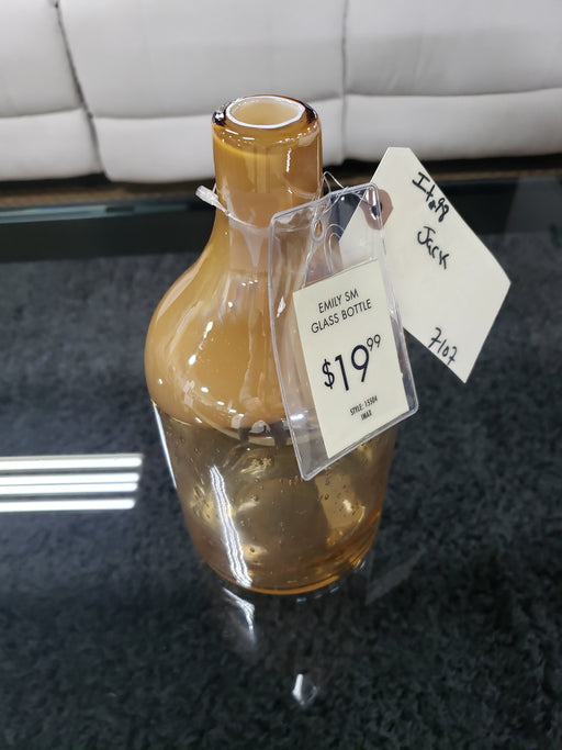 GLASS BOTLE