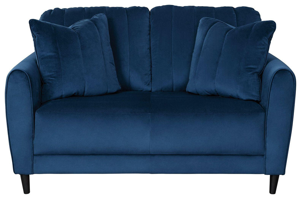 Enderlin - Loveseat VIP Ashley Furniture